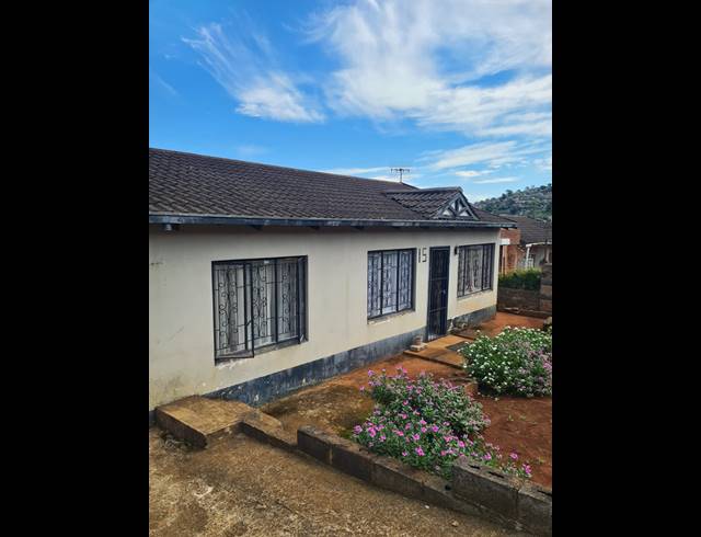 3 BEDROOM FREEHOLD FOR SALE IN COPESVILLE